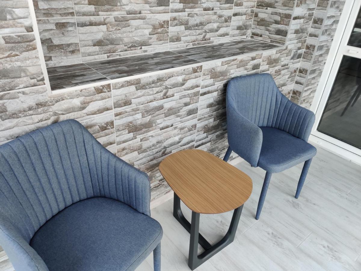 Yarovytsya Vip In The Center Apartment Lutsk Ngoại thất bức ảnh